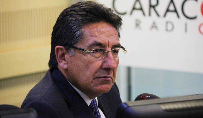 Néstor Humberto Martínez.