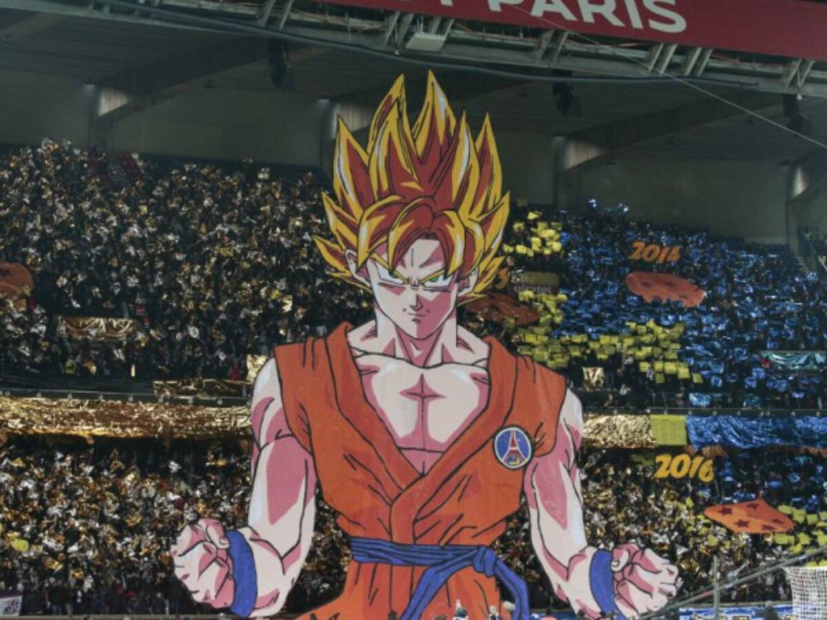 Gokú apareció en el partido del PSG