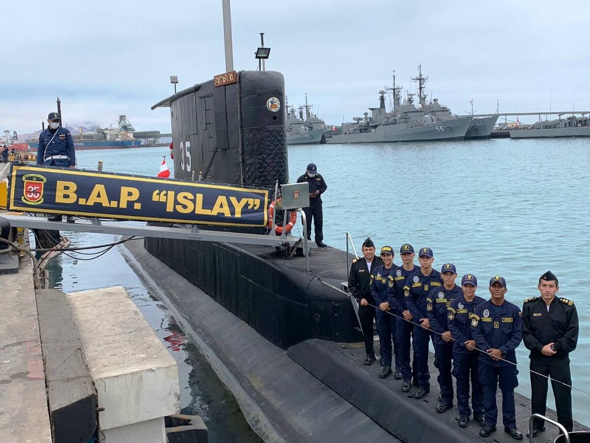 Comitiva de la Escuela Naval realizó pasantía académica en Perú