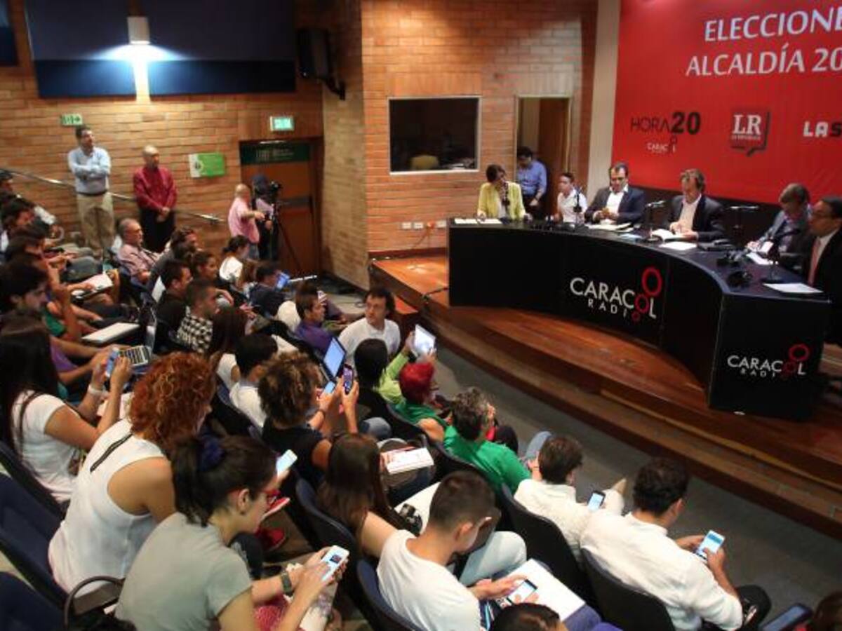 Debate Hora 20 desde la Universidad Eafit en Medellín