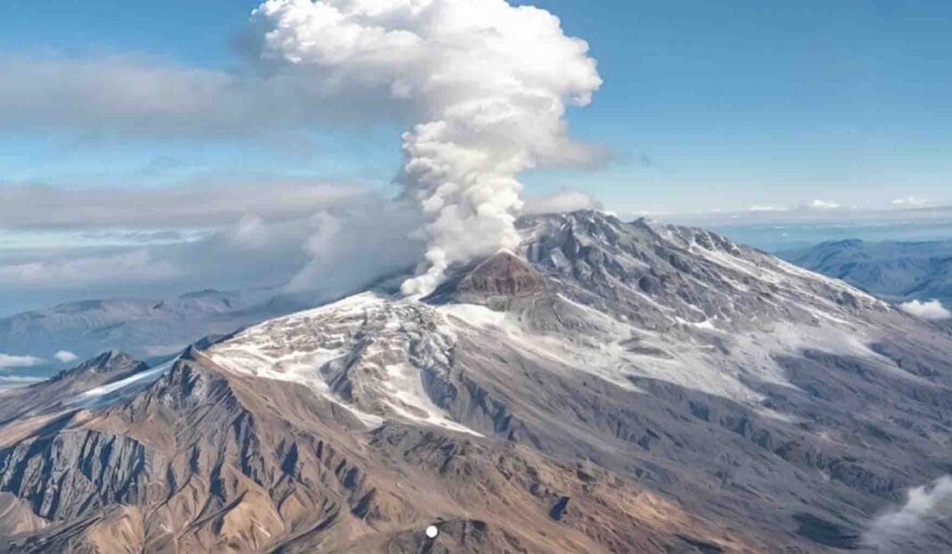Autoridades del Huila mantienen monitoreo permanente ante alertas por deslizamientos, incendios y actividad volcánica en el departamento.