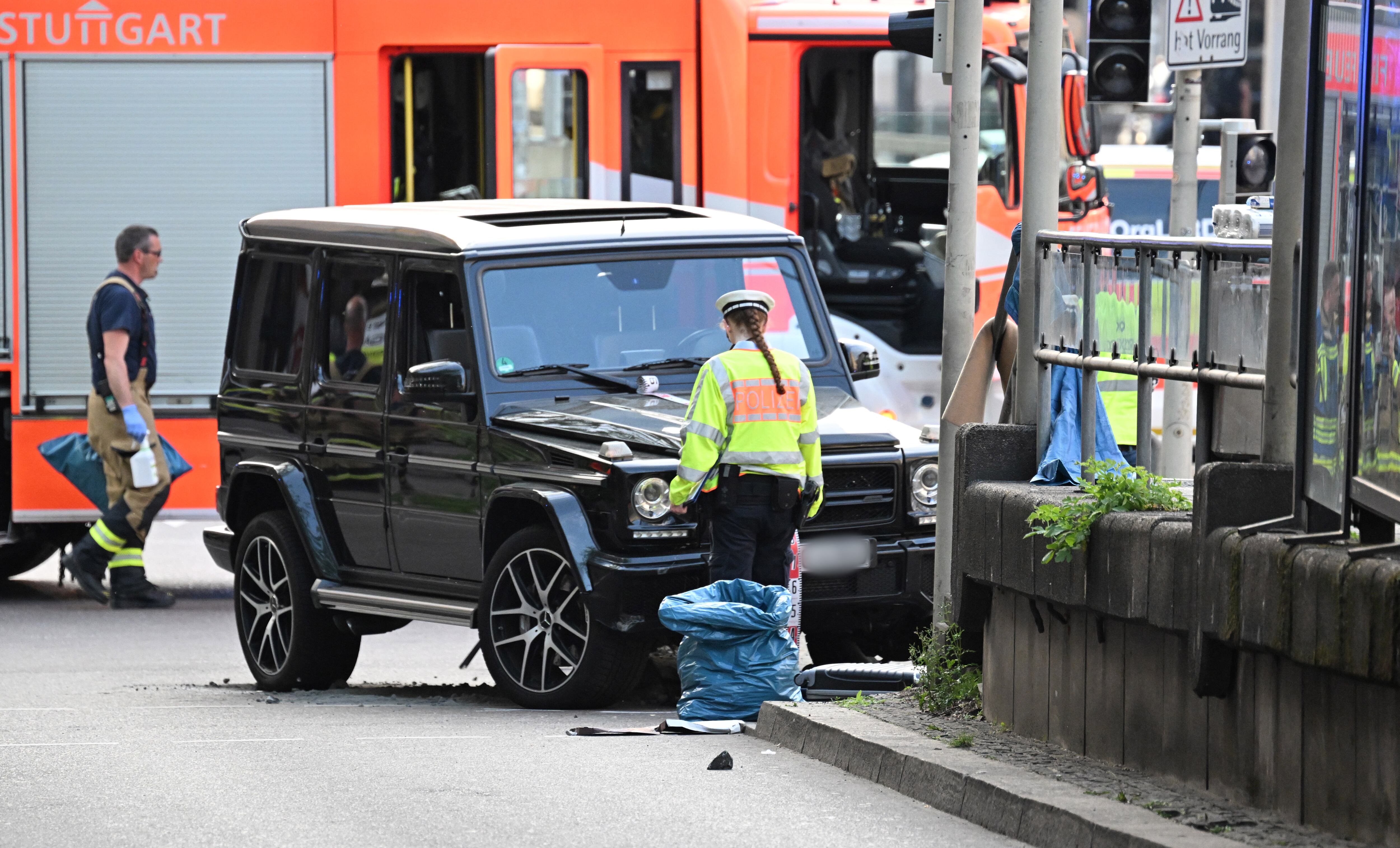 La policía de Stuttgart (Alemania) estima que el atropellamiento se trató de un “trágico accidente de tráfico” y no de un acto deliberado.
(Foto:  Bernd Weißbrod/picture alliance via Getty Images)