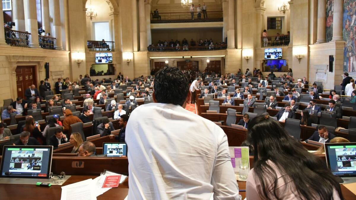 Congreso aprobó en cuarto debate la Reforma Política, ¿qué artículos se hundieron?