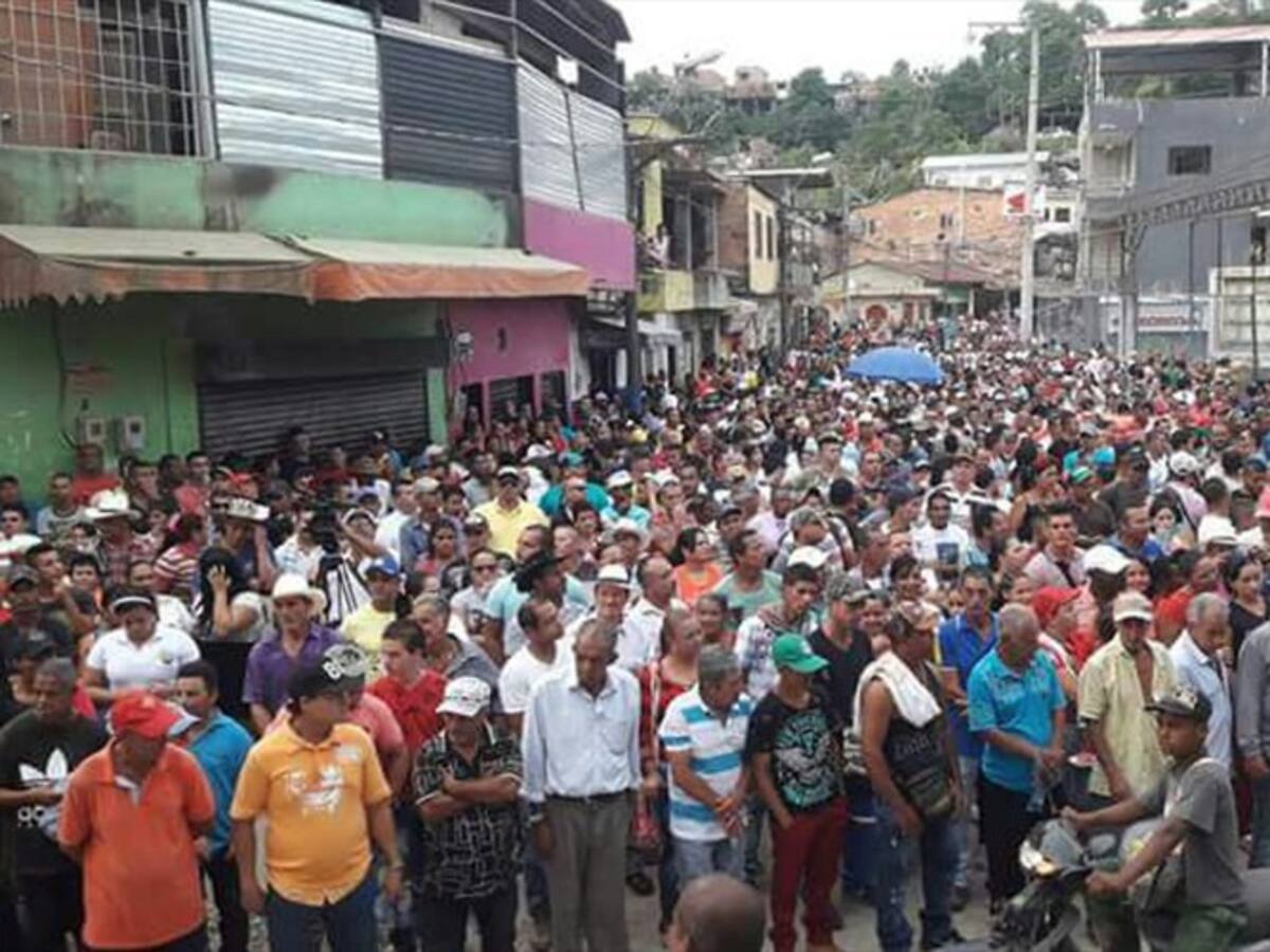 Inició manifestación indefinida de los mineros del nordeste antioqueño