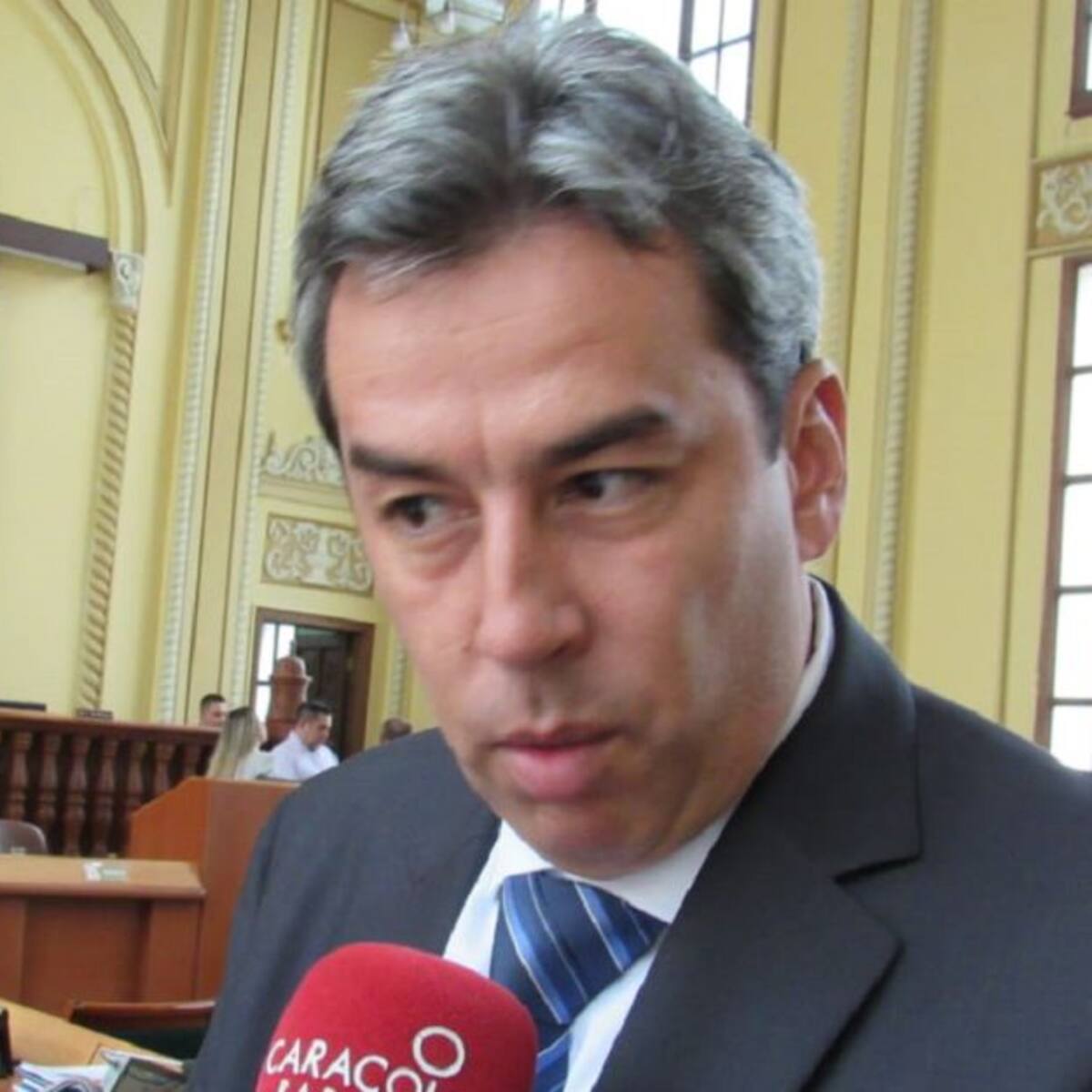 Gobernación tendrá 2 días para responder al Diputado Camilo Gaviria