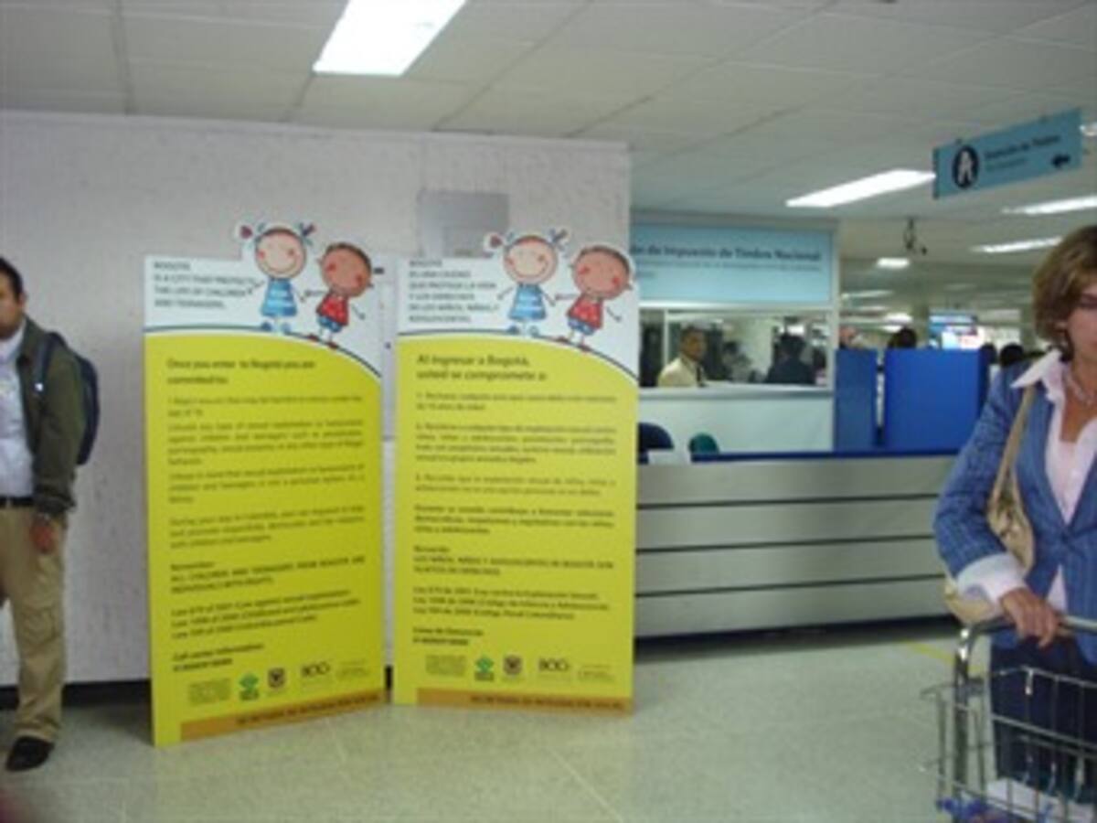 En el Aeropuerto el Dorado hay campaña contra el turismo sexual