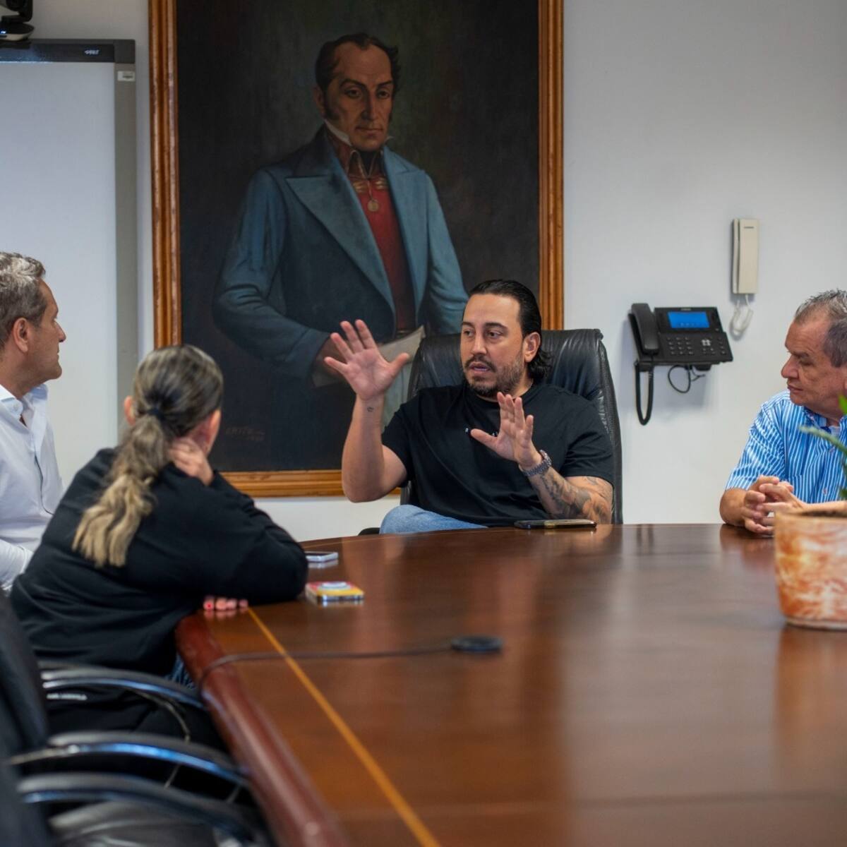 Autoridades del Eje Cafetrero envían una petición conjunta al gobierno para atender crisis de salud