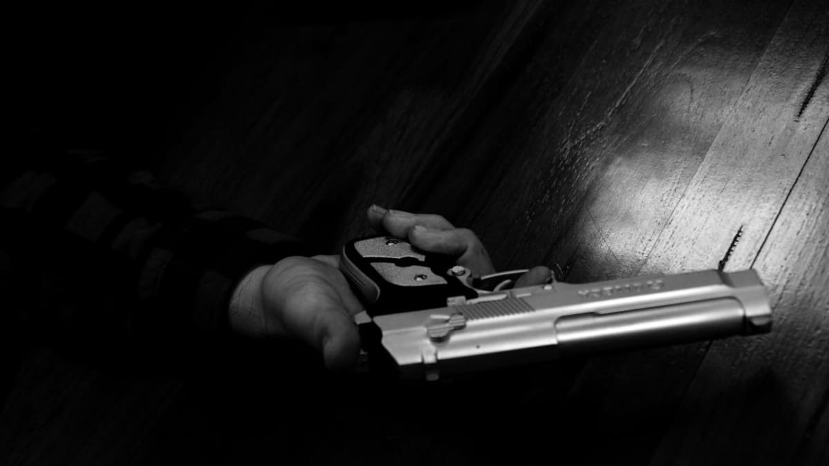 Murio niño de 12 años que se disparò con el arma de su padre