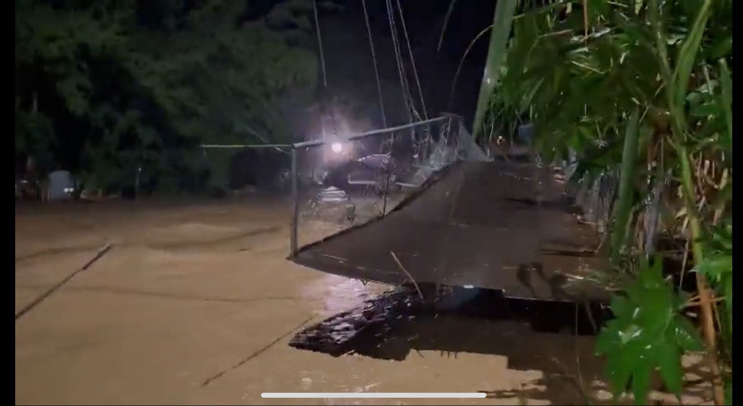 Valle: 347 familias damnificadas en Bugalagrande tras el desbordamiento del río tutelar - Redes Sociales