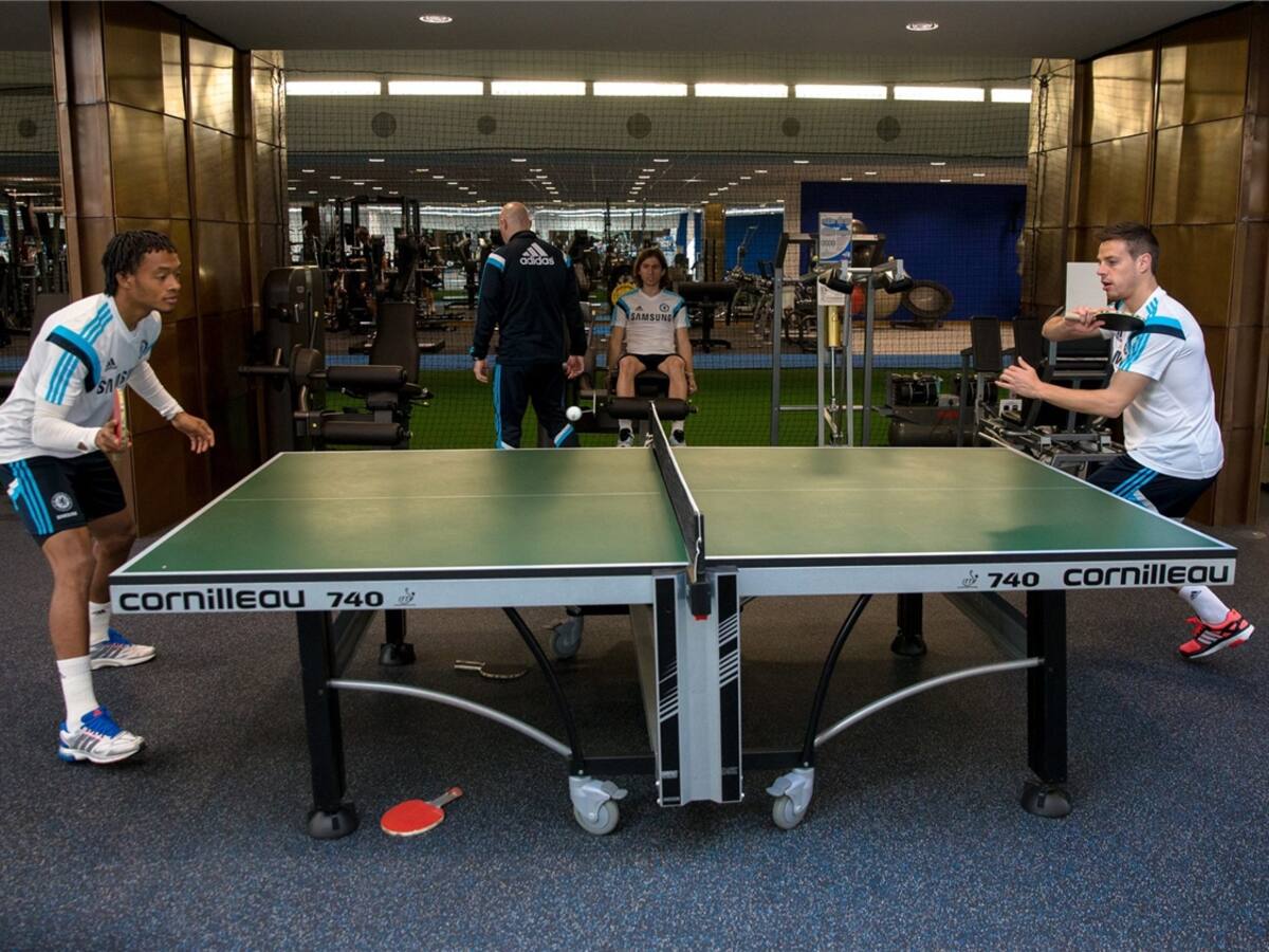 Jugando ping pong para finalizar el entrenamiento