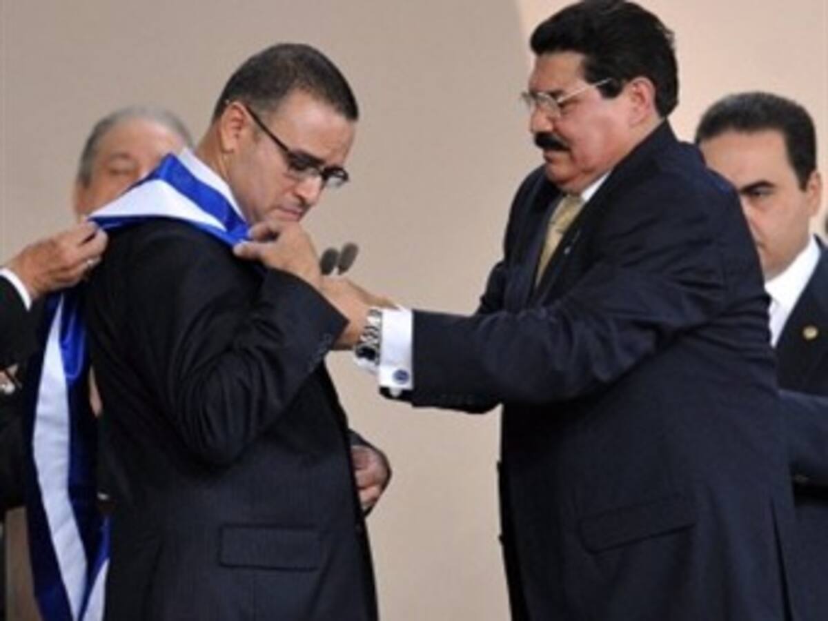 La izquierda asume la presidencia de El Salvador