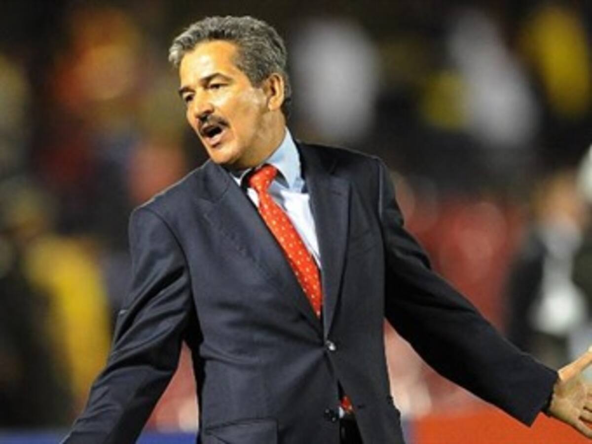 Costa Rica confirma amistoso ante Brasil y será la reaparición del técnico colombiano Pinto