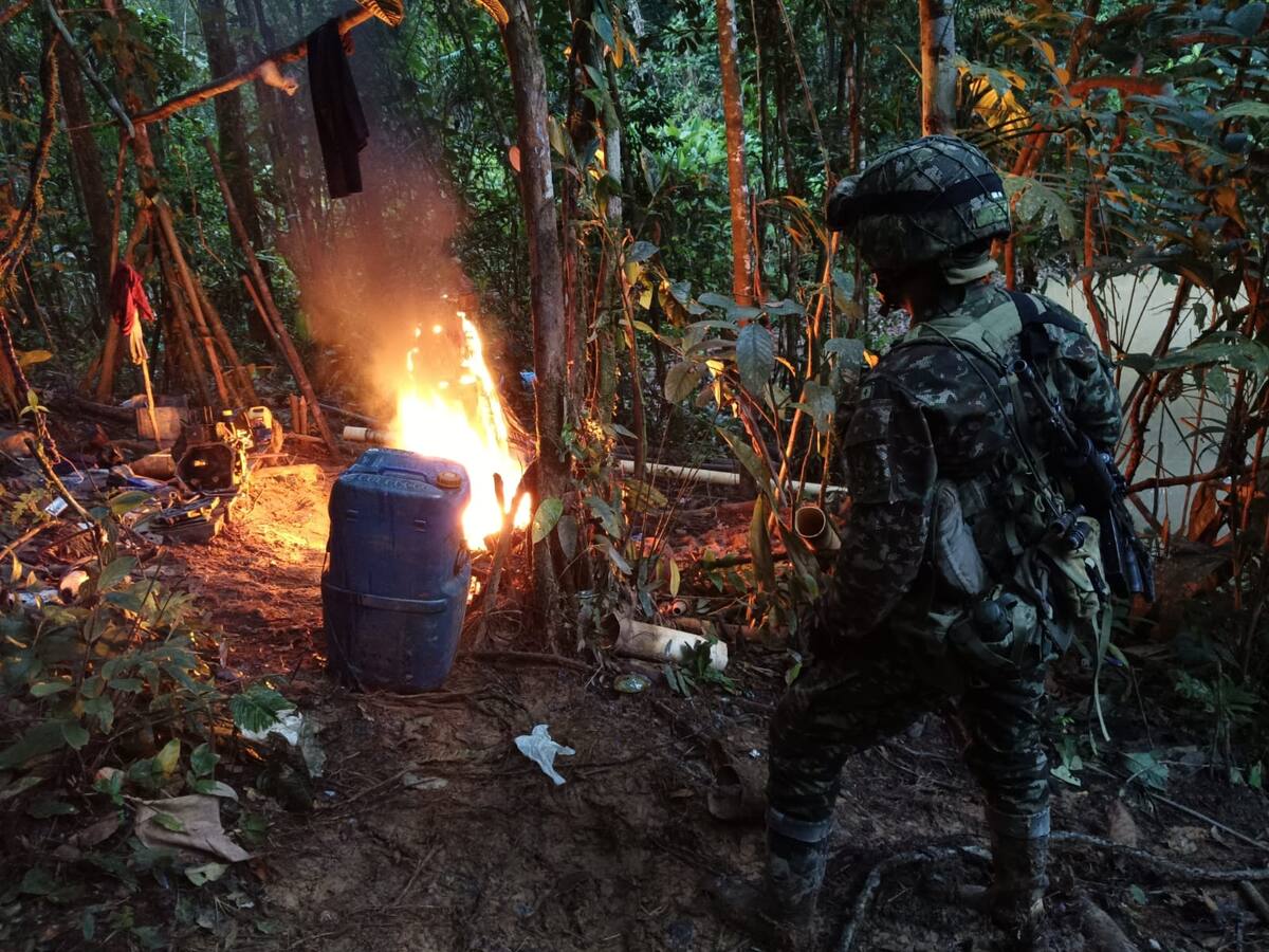 Ejército Nacional destruyó dos unidades de minería ilegal de la Segunda Marquetalia en Putumayo