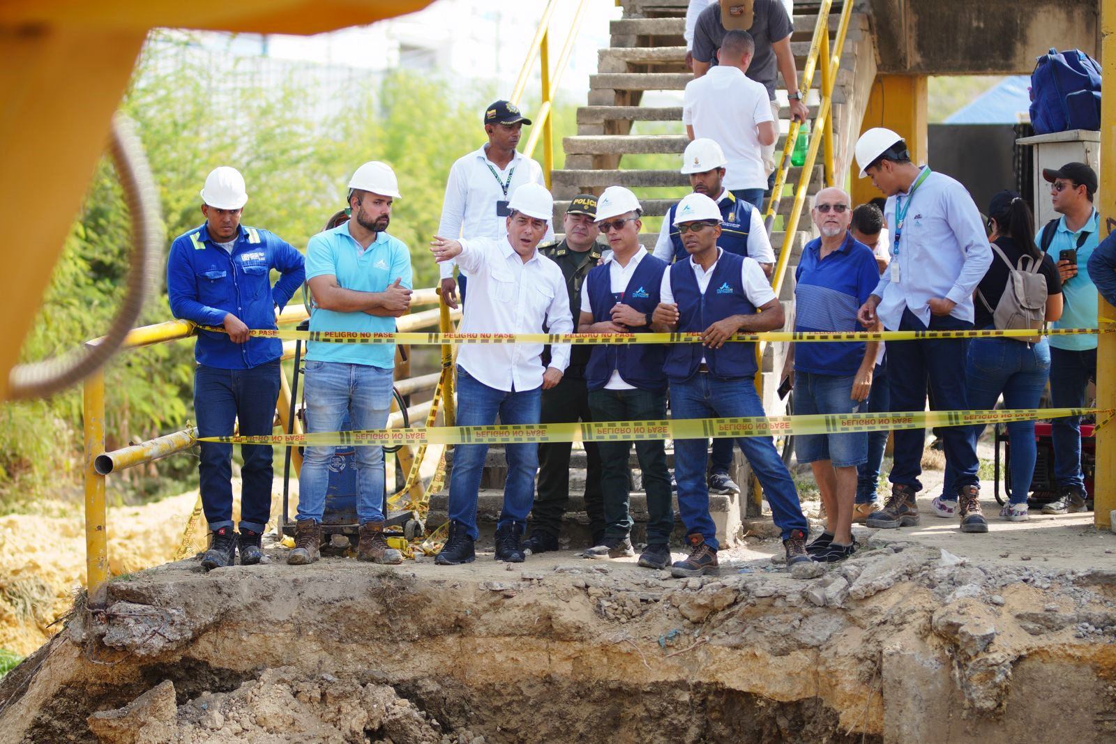Alcalde Dumek Turbay convocó a una junta extraordinaria con Acuacar