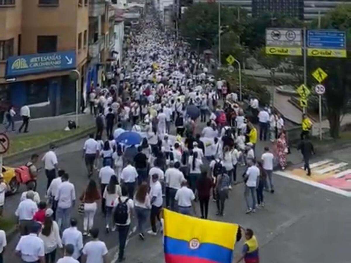 Líderes comunales de Caldas recibieron invitaciones a Bogotá para el día de las marchas