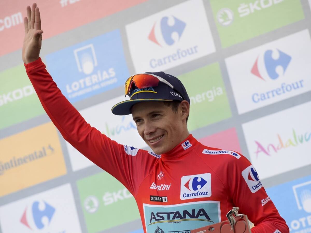 'Supermán' donará mercados a los más necesitados tras subasta de su maillot