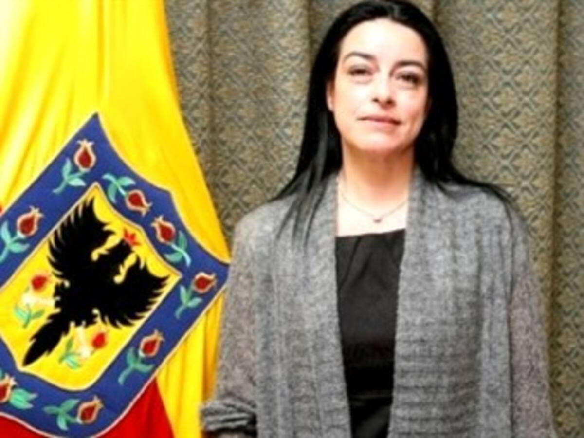 A consolidar plan de inversiones se compromete nueva presidenta de EEB