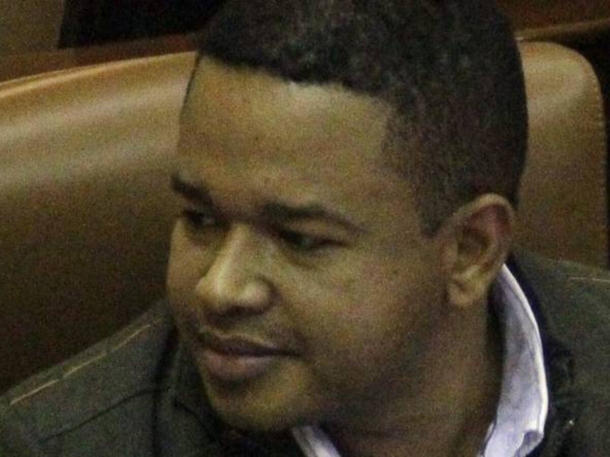 Libre Yahir Acuña tras explicar por qué transportaba 300 millones de pesos