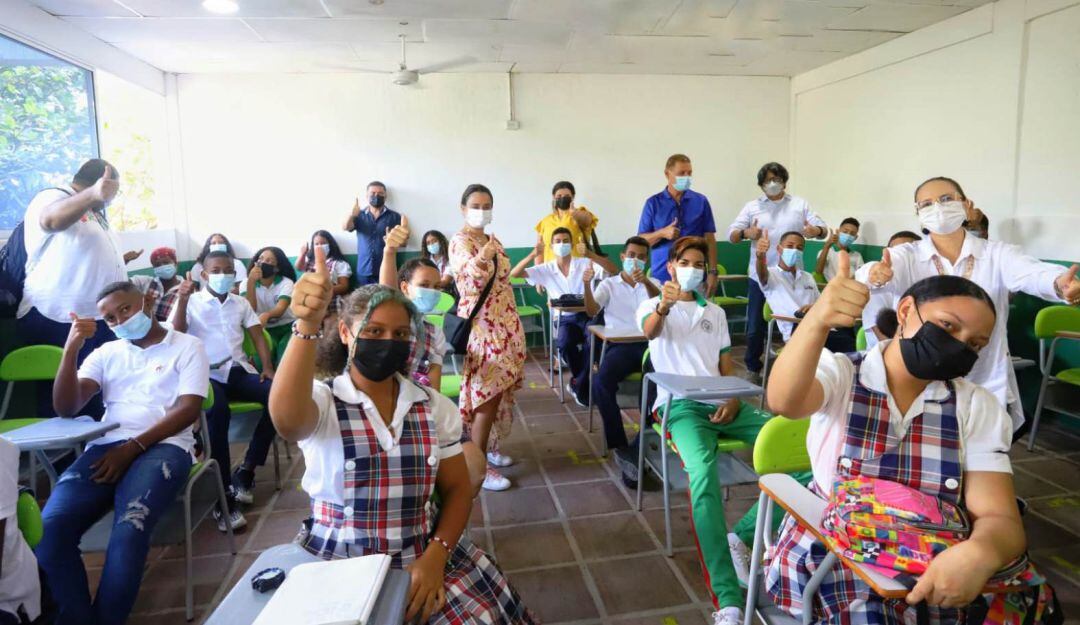 Regreso a clases presenciales con el 100% de los aforos en las instituciones educativas oficiales de Cartagena