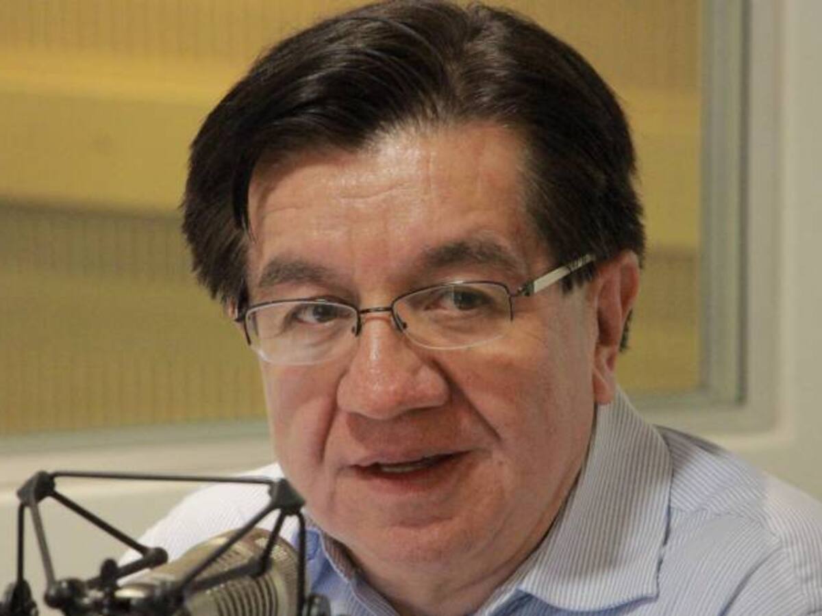 El Ministerio de Agricultura debe trabajar en sofisticar el modelo de alimentos: Fernando Ruiz