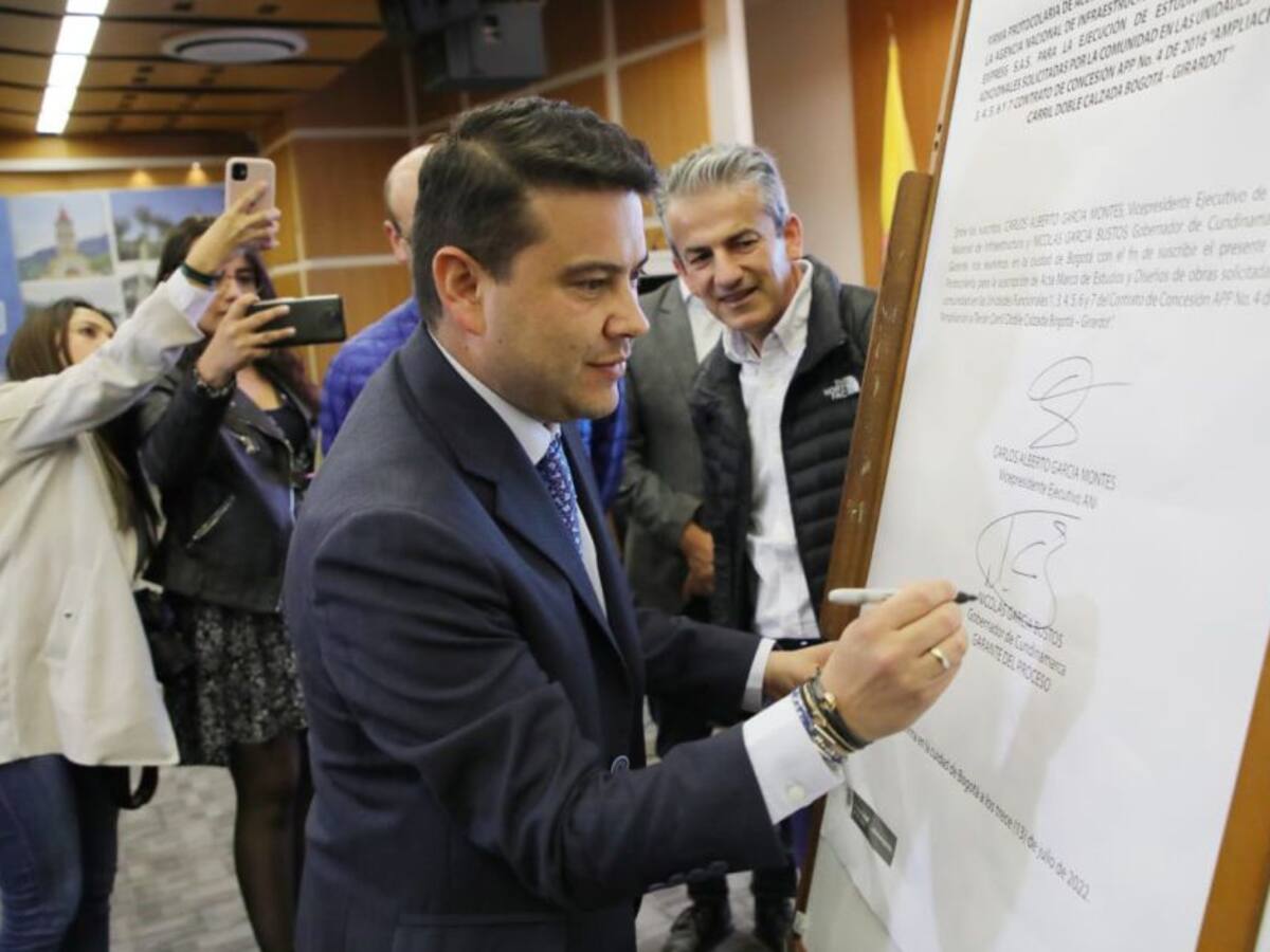 Firman convenio para obras en la vía Bogotá - Girardot
