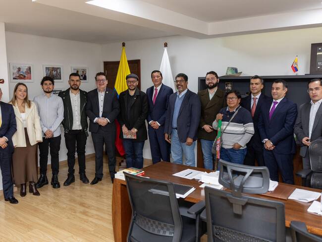 Comité Político del Pacto y Registrador se reunieron para hablar sobre la consulta de octubre