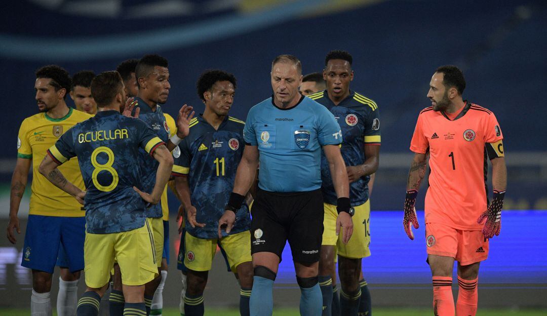 Brasil 2 - 1 Colombia en Copa América 2021