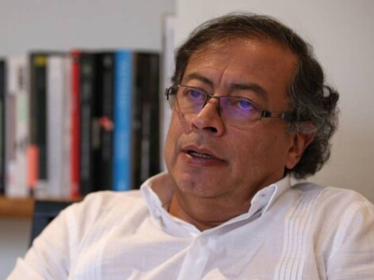 Gustavo Petro votaciones hoy: habría olvidado su cédula para votar