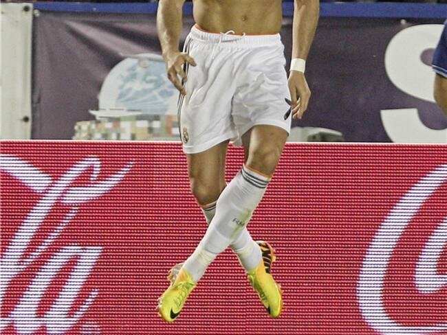 Cristiano Ronaldo exhibe su impresionante físico en Valencia