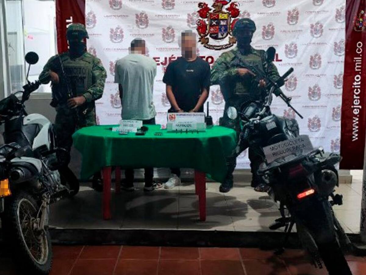 Ejército recuperó a dos menores y capturó a dos hombres cuando realizaban retén ilegal