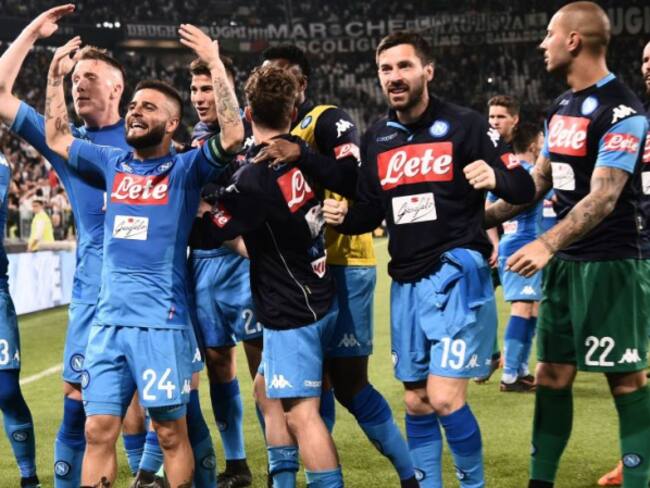 Napoli venció a la Juventus de Cuadrado y quedó a un punto del liderato