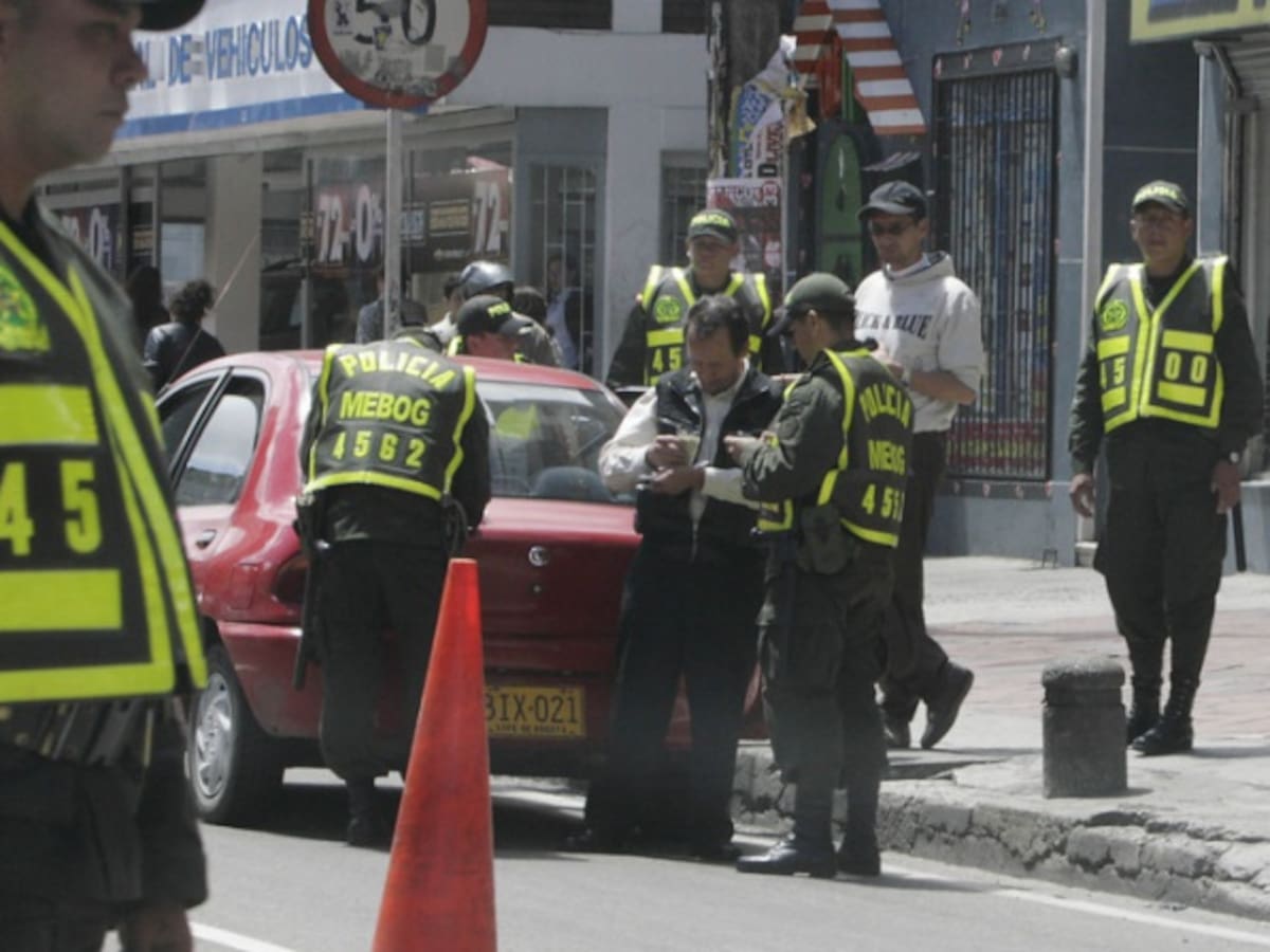 Policía de Tránsito ha impuesto más de 125.000 comparendos a conductores en Bogotá