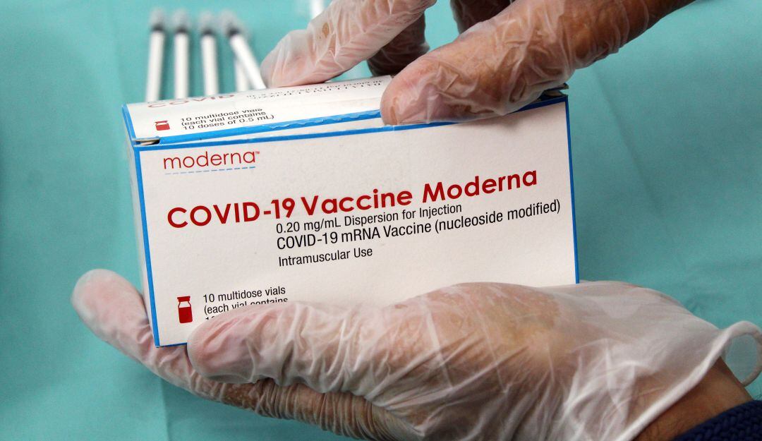 Viales de la vacuna de Moderna