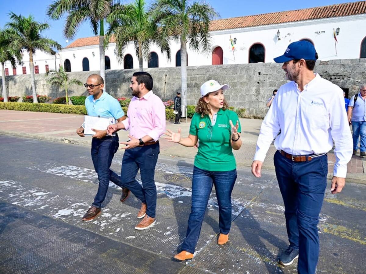 Alcaldía y empresas de servicios públicos lideraron jornada de intervención en el Centro