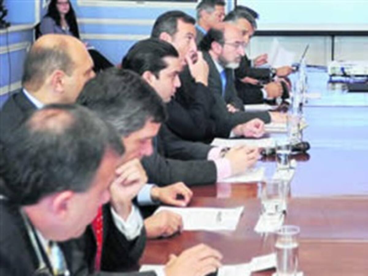 Los ‘verdes’ dicen que Unidad Nacional se está "resquebrajando". ¿Qué opinan los partidos?