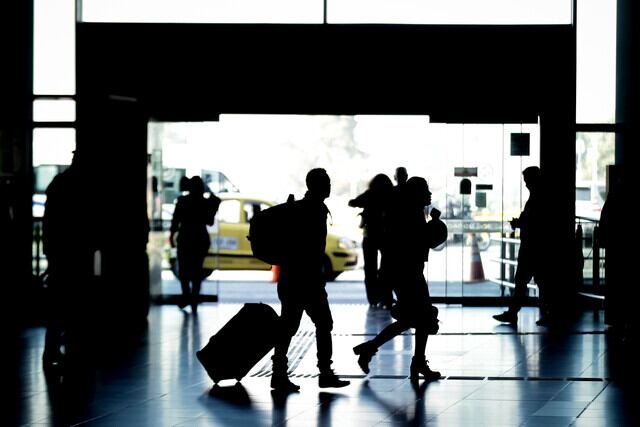 Migrantes venezolanos en el Aeropuerto Internacional ElDorado de Bogotá / Foto: Colprensa