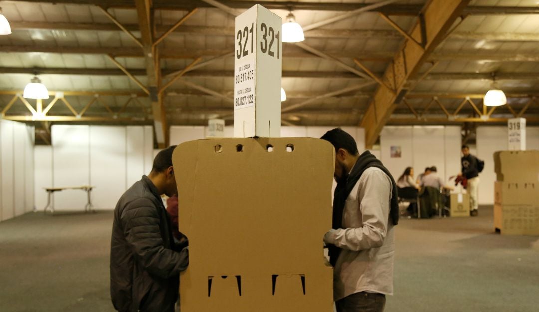 Proyecto eliminaría requisitos para formar coaliciones para el Congreso