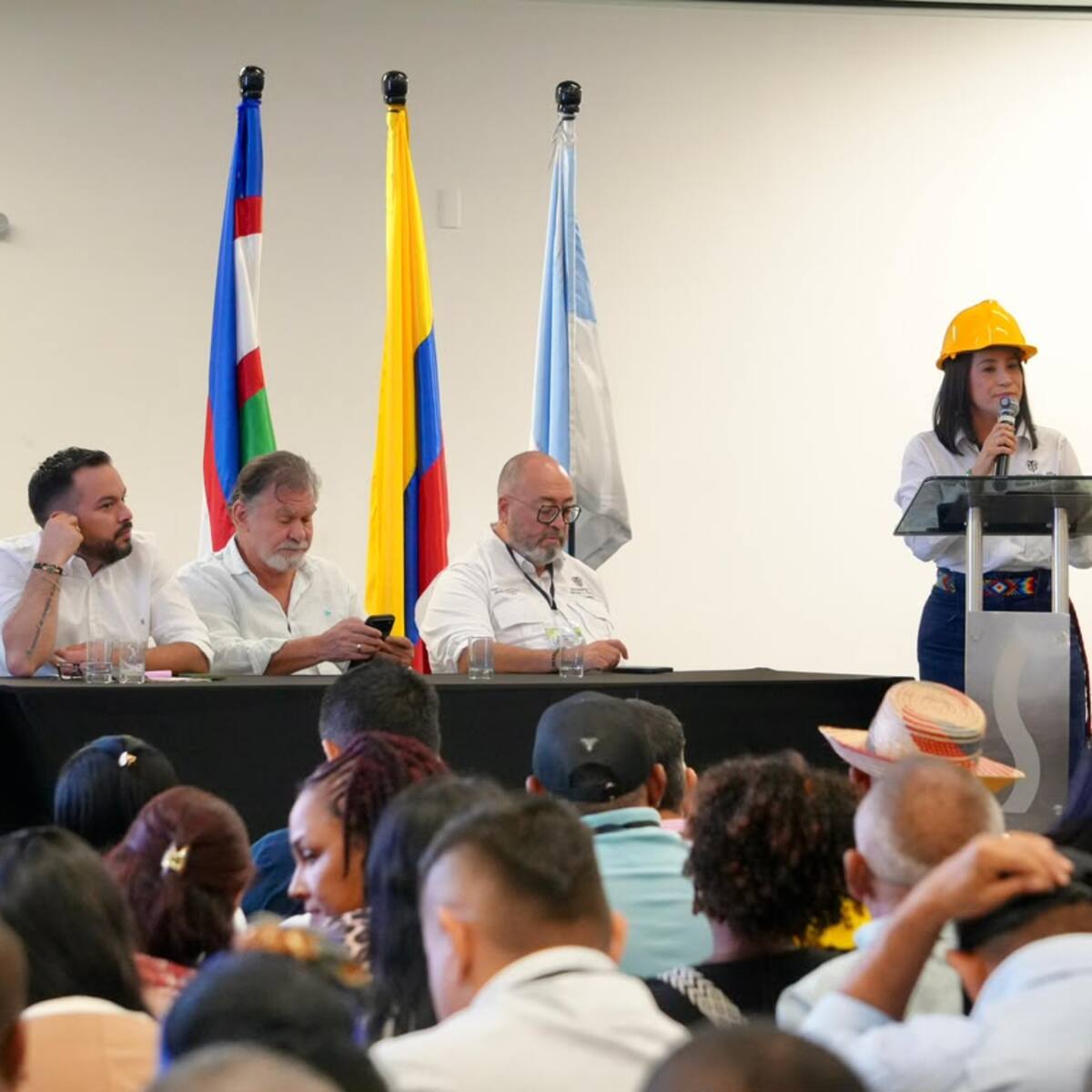 Gobierno expide reglas para el cierre de minas y exige recuperar las zonas intervenidas