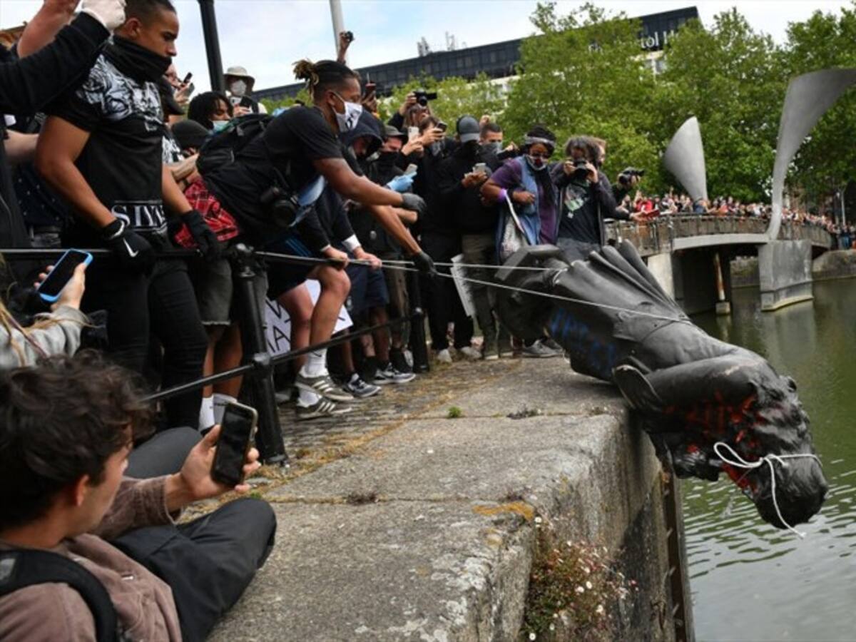 Se debe ampliar el conocimiento sobre las estatuas: Nicolas Offenstadt