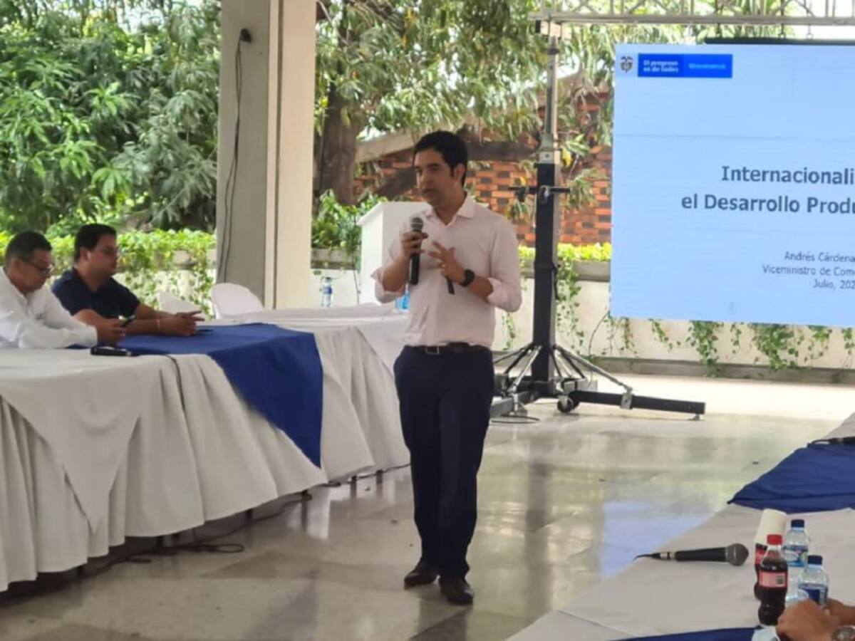 Próximo gobierno debe mantener trabajo con las regiones