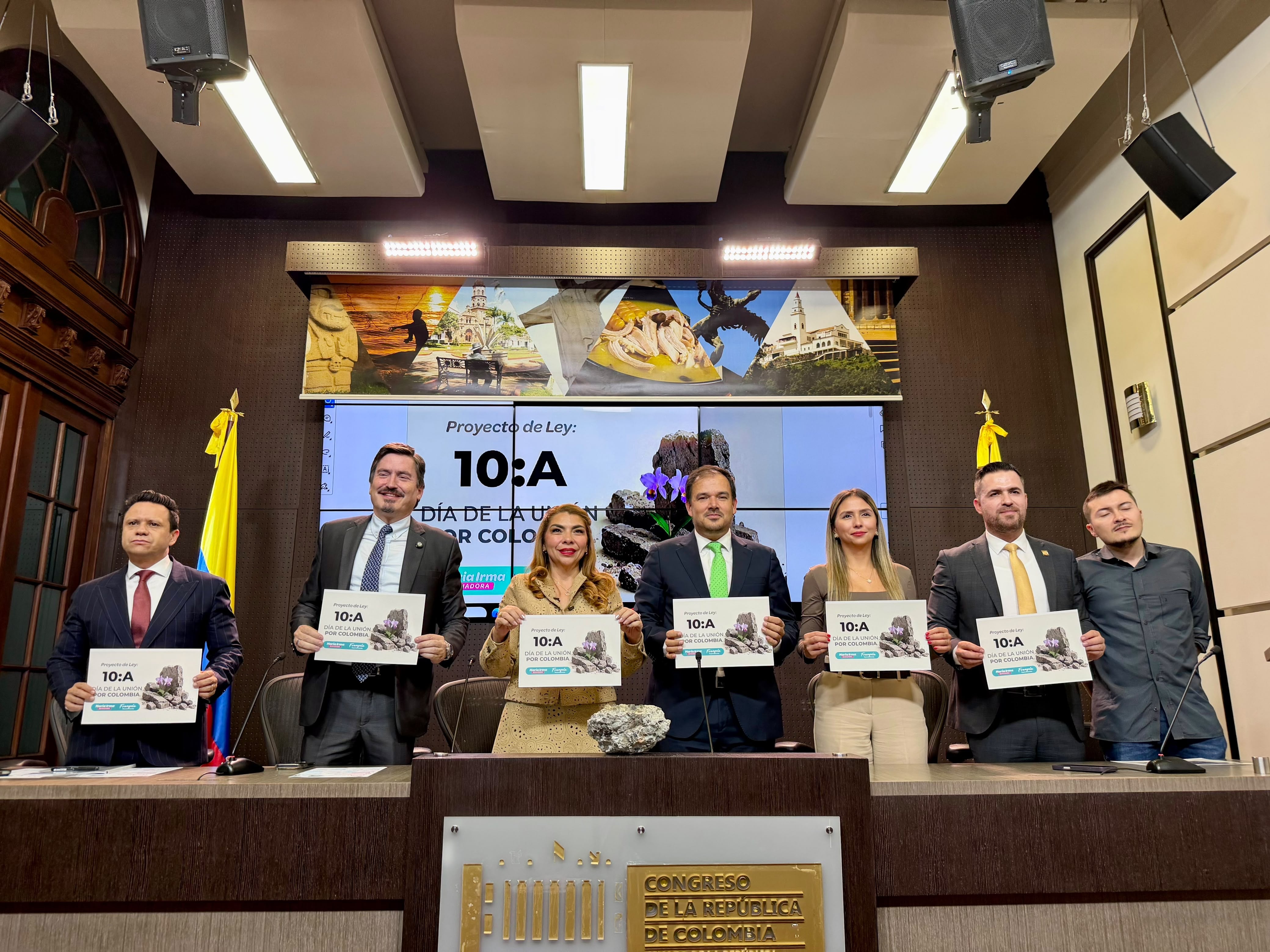 El 10 de agosto podría convertirse en una fecha nacional para recordar a las víctimas del terremoto. Foto: Congreso de la República