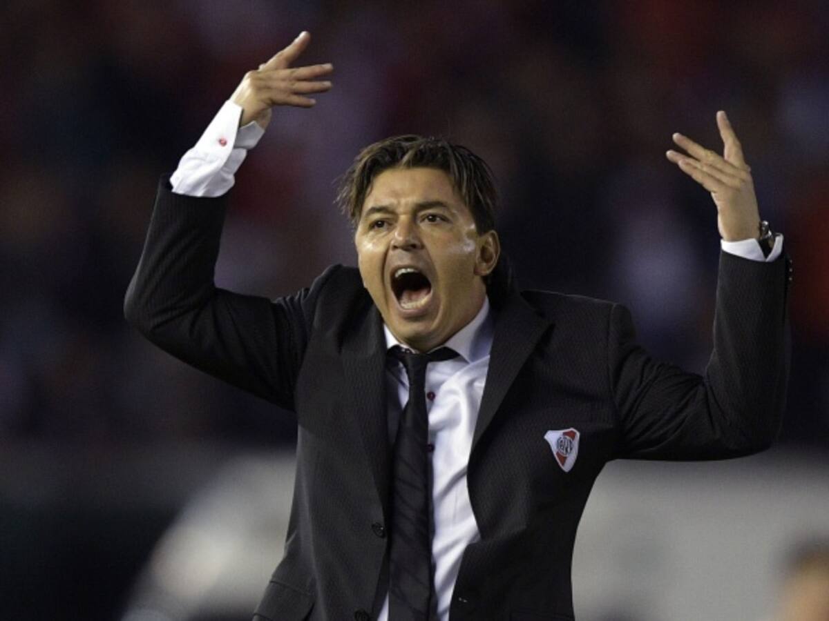 Conmebol castiga a Gallardo y lo priva de ingresar a los estadios