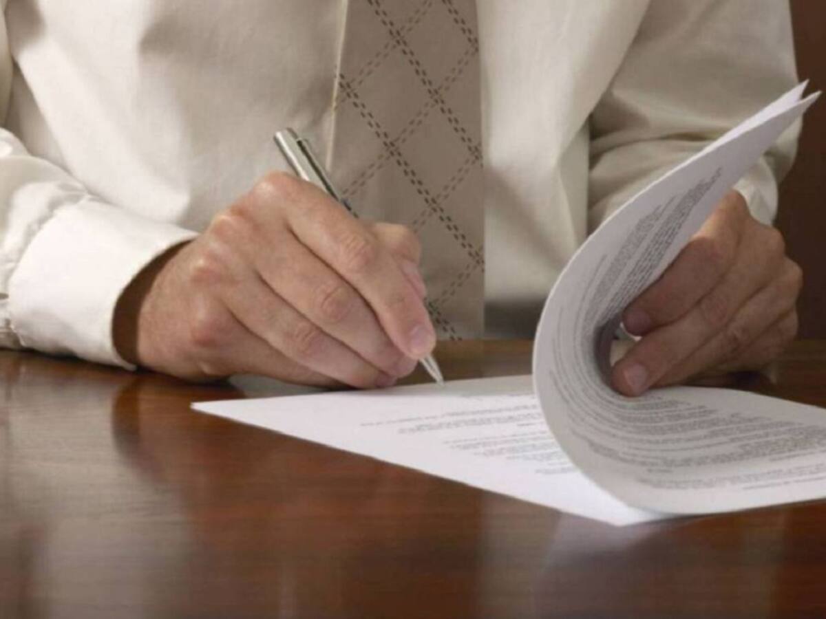 Quiénes son los senadores investigados por caso MinTic