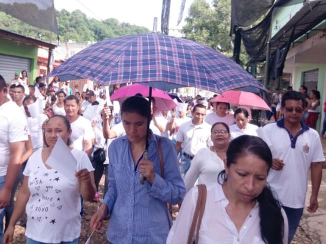 Marcha de comunidades en La Gabarra