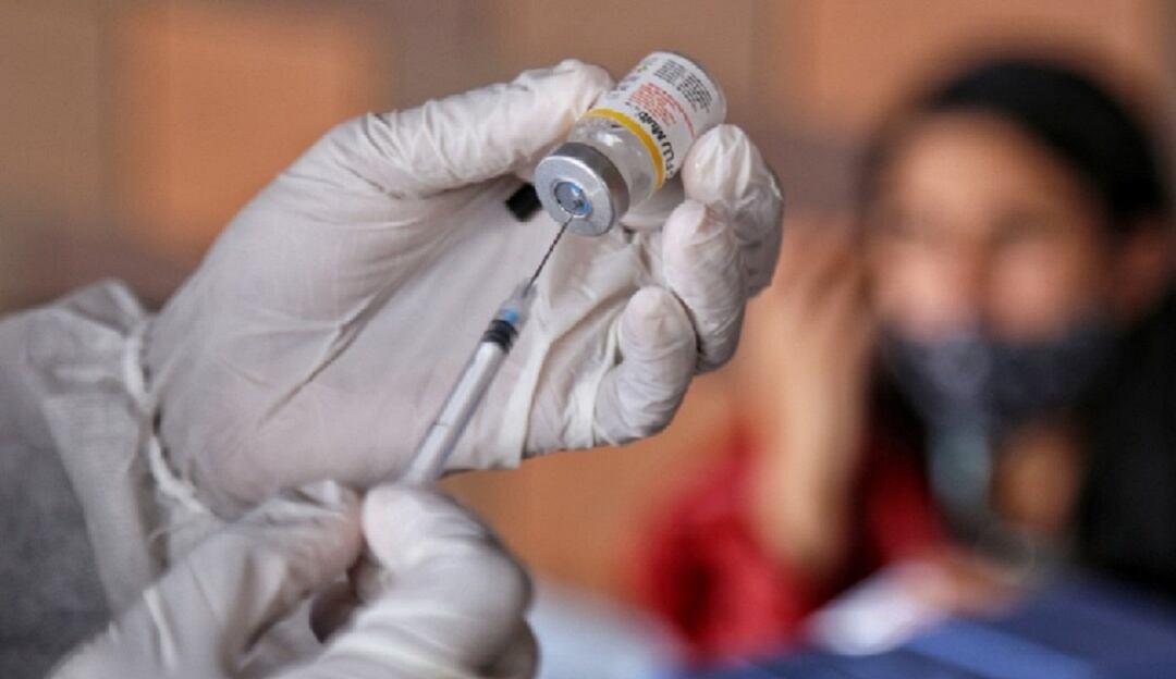 Vacunación contra COVID-19