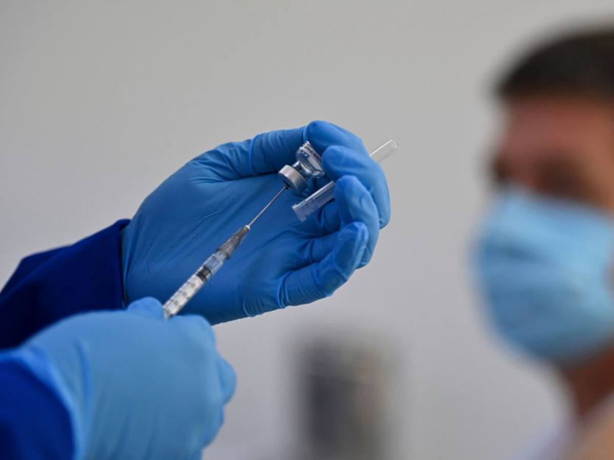 "Mayores de 80 estarán vacunados con primera dosis antes del 30 de marzo"