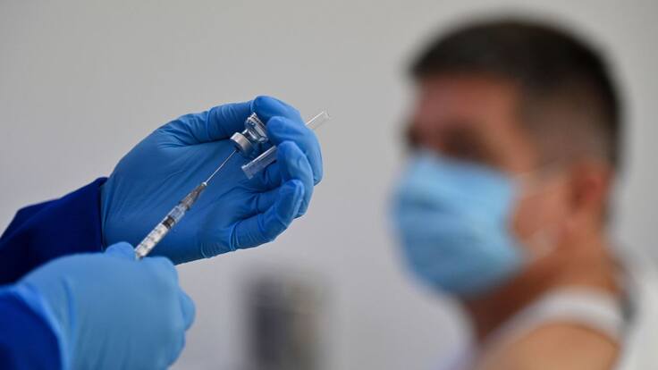 "Mayores de 80 estarán vacunados con primera dosis antes del 30 de marzo"