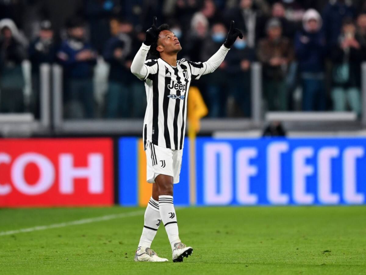 ¡Estás loco, Cuadrado! Golazo olímpico con la Juventus