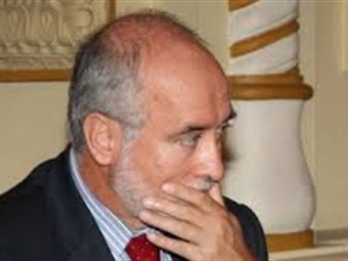 Conjueces definirán continuidad del gobernador de Caldas, Guido Echeverri