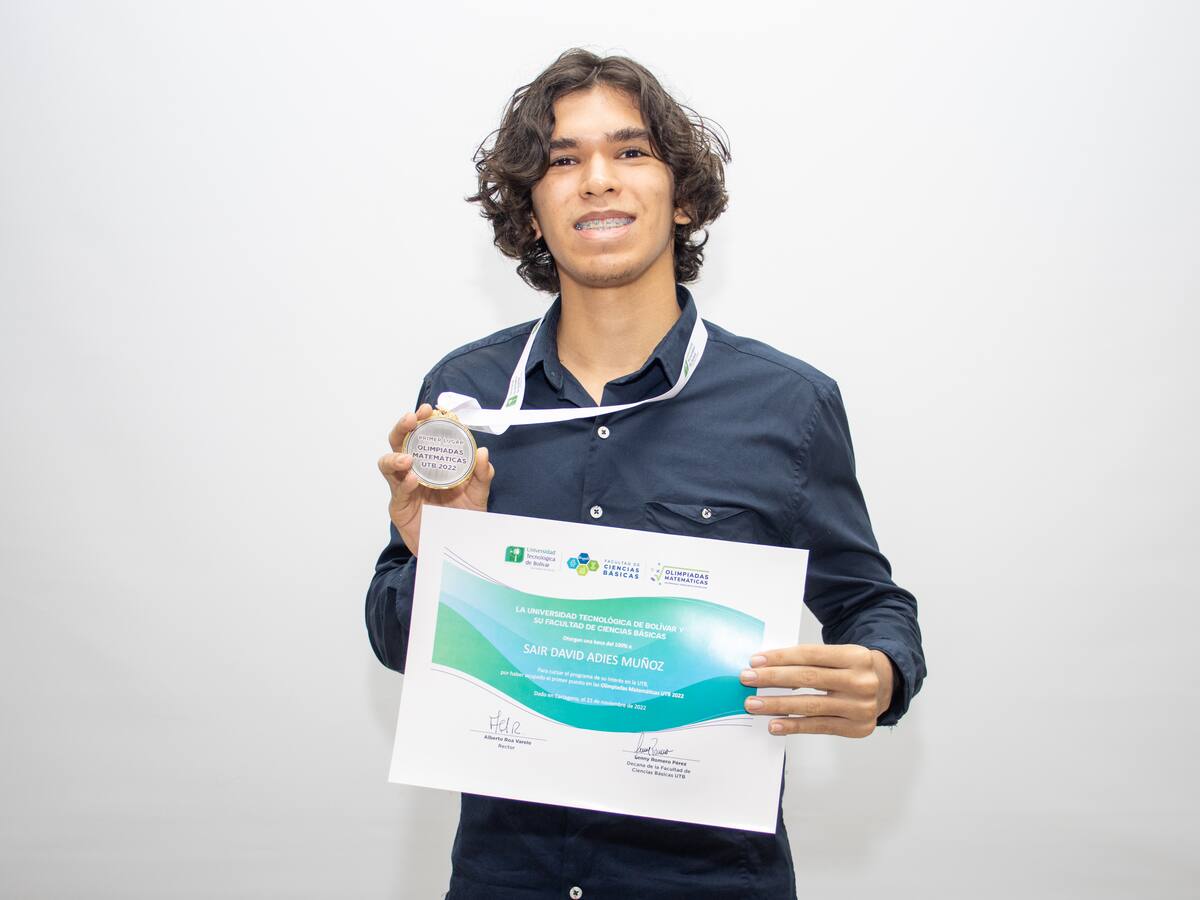 Bachiller de Altes Alteris de Cartagena ganó olimpiadas matemáticas de UTB